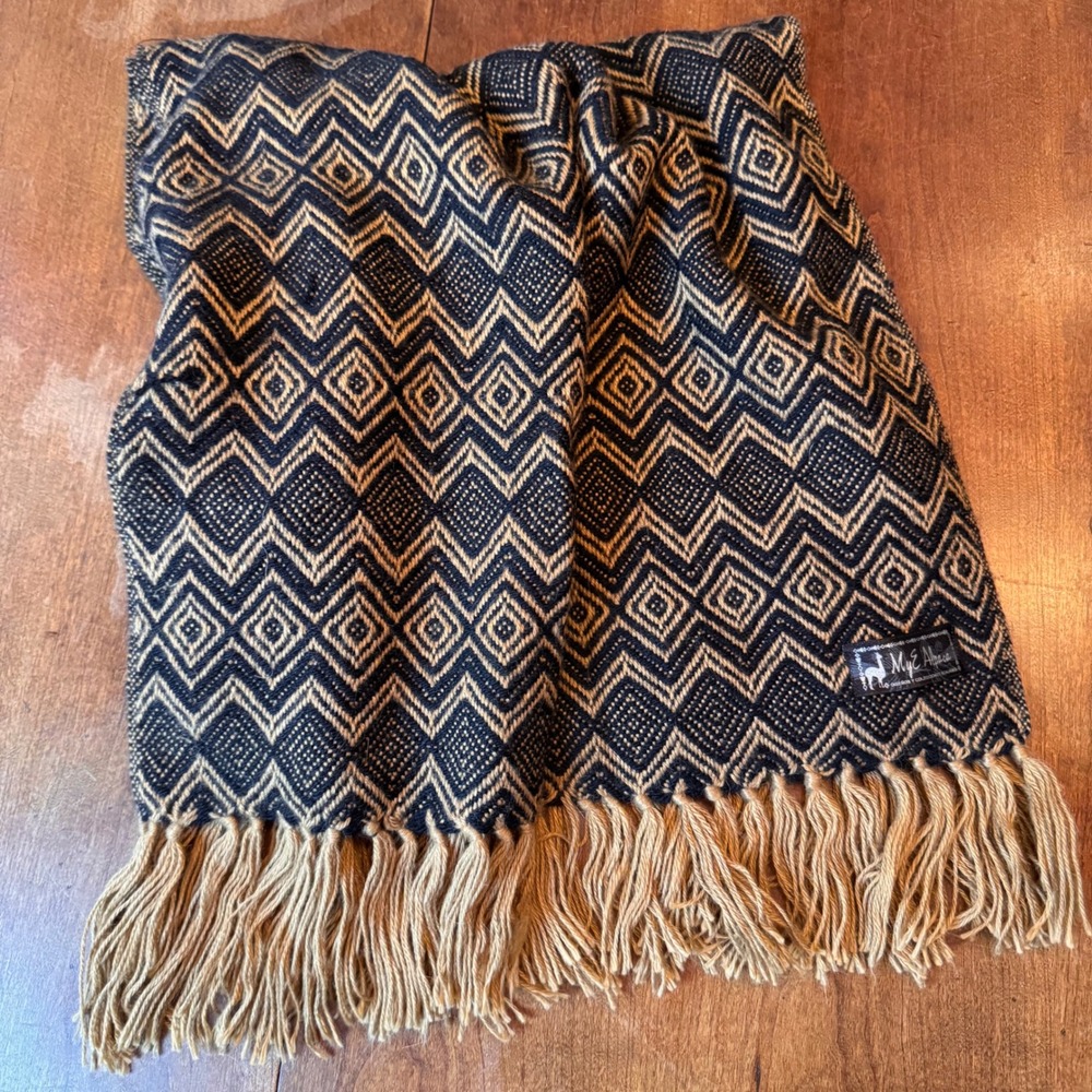 MyE Alpaca Scarf  Black Tan Geometric Diamond‎ Woven Fringe Wrap Shawl